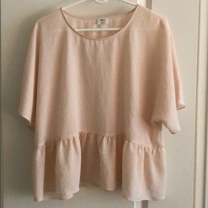 Wilfred Aritzia blush peplum blouse